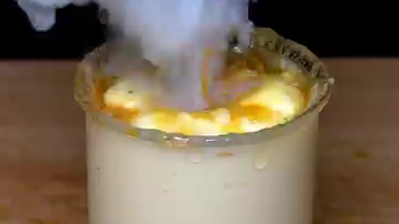 10000c red hot ball Vs Mayonnaise