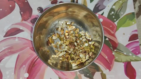 Grinding Dry fruits 😁 for Masala milk #food #foodie #delicious #yummy #yummyrecipe