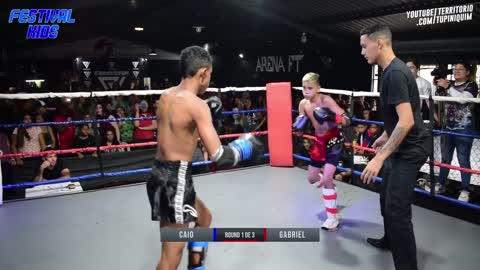 Caio vs Gabriel - Festival Kids - Muaythai