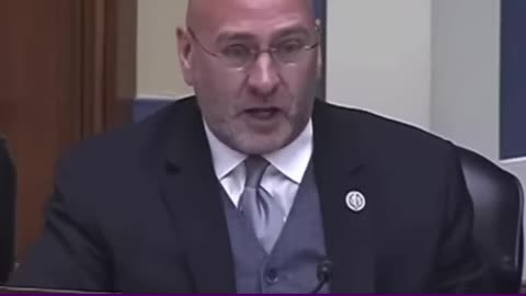 Rep Asks "Law Enforcement" If They Will Unconstitutionally Confiscate Guns