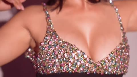 Sunny Leone Hot Shorts Hot Reels Hot Video