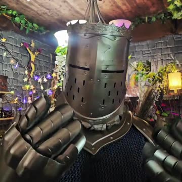 LOOK AT THIS 👑👑👑👑