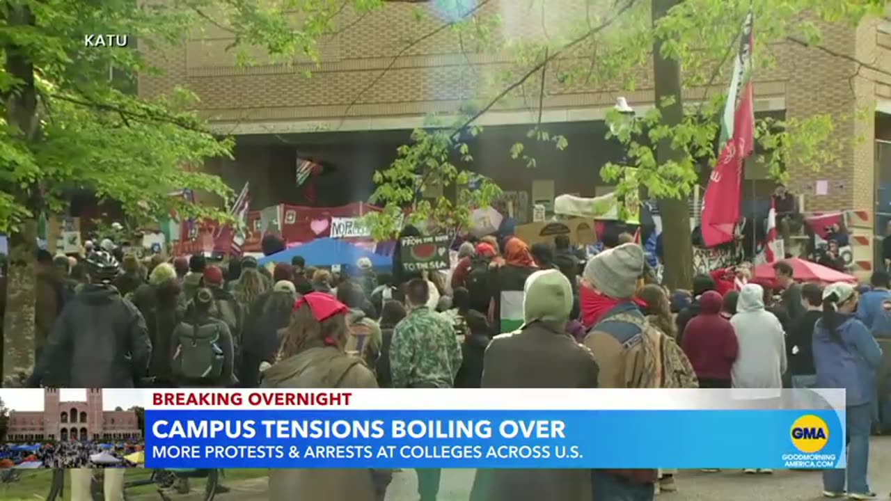 LAPD move in on protesters at UCLALAPD move in on protesters at UCLA