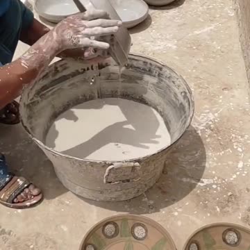 Miti K bartan purani techniques