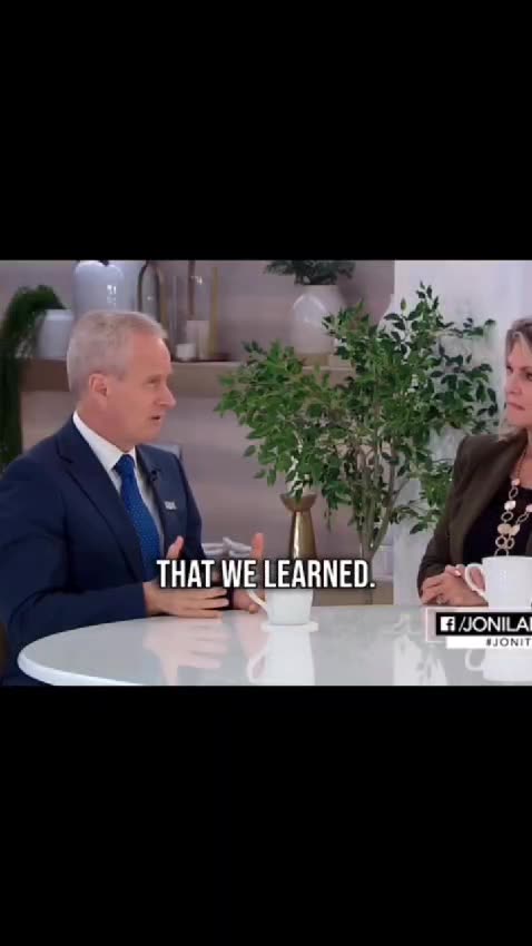 Dr. Peter McCullough finally says best alternative is NO VACCINES at ALL!*1min