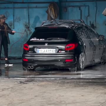 "Stylish and Fashionable: The Unique Challenges of a 207 Girl"