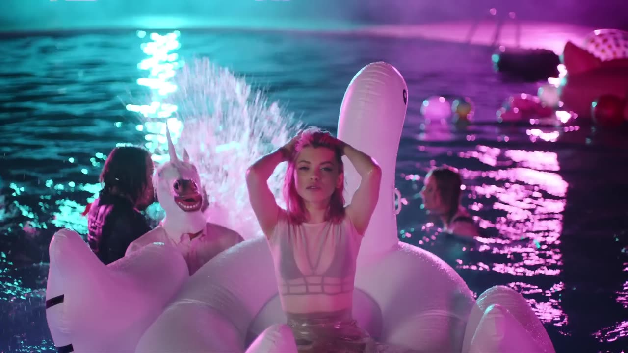 Hey Violet - Guys My Age (Official Video)