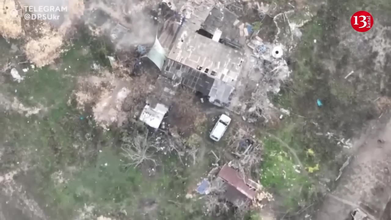 "Rats are running around” - Border guards subject to drone fire a house where Russians were resting