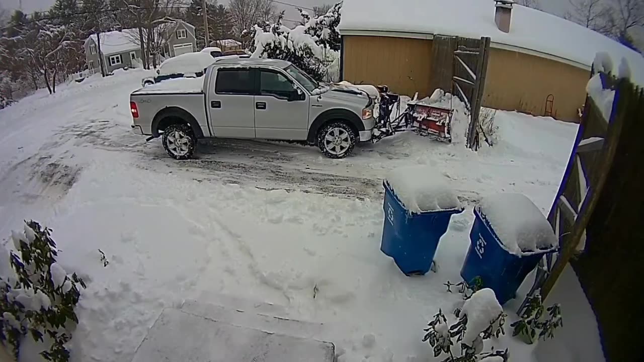 Plow Guy Fixes Fence