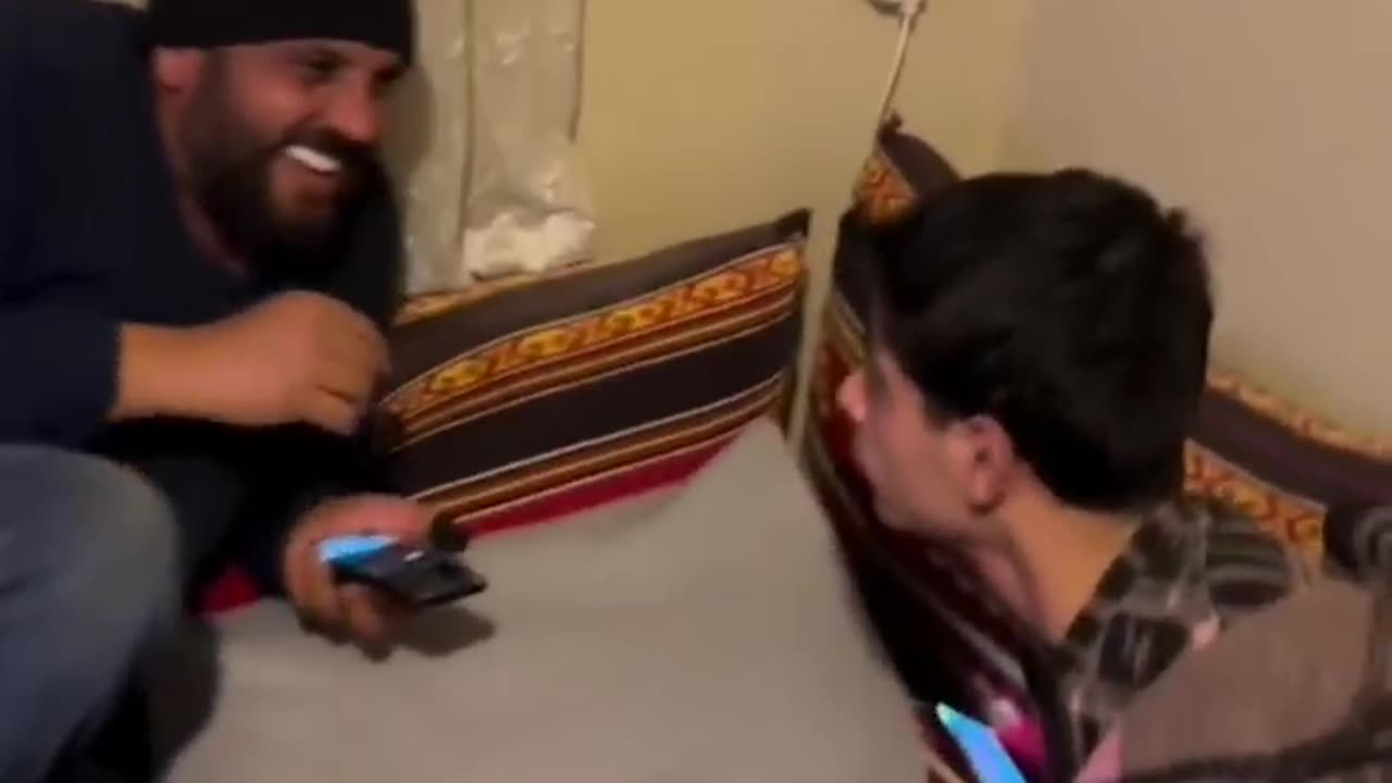 😂😂