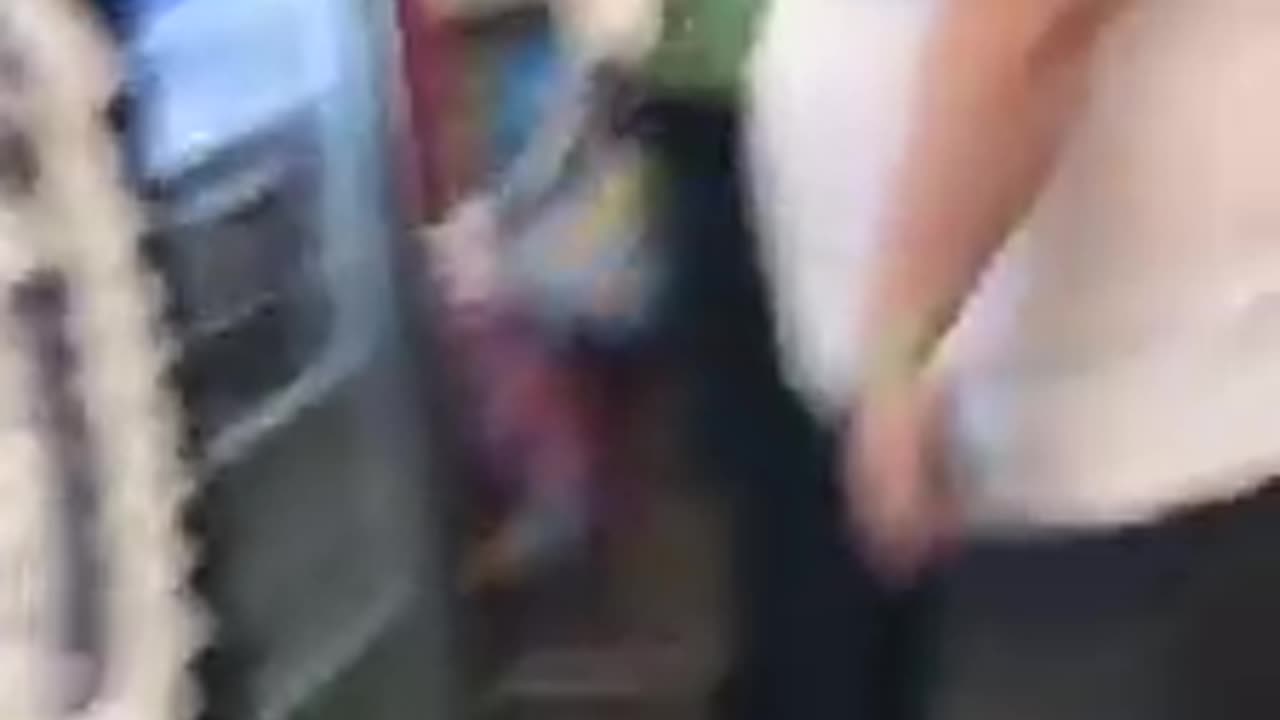 Fan tries to get Aviator glasses signed from infamous News Patrol