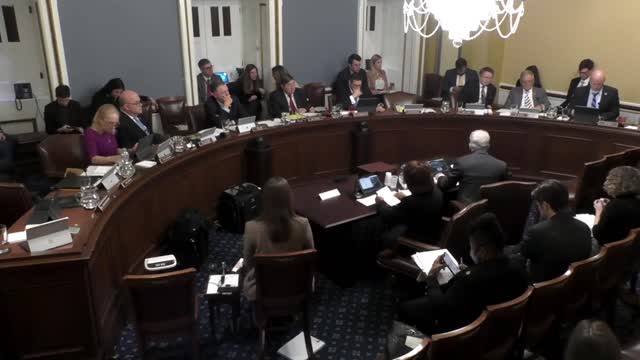 GOP lawmaker fumes after Maxine Waters turns the tables on him at House hearing