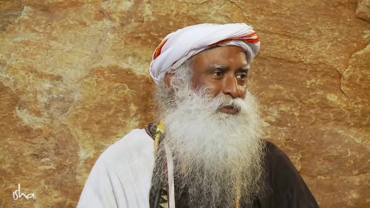 A Man Who Learnt a Magical Secret Mantra – Sadhguru (English Subtitles)