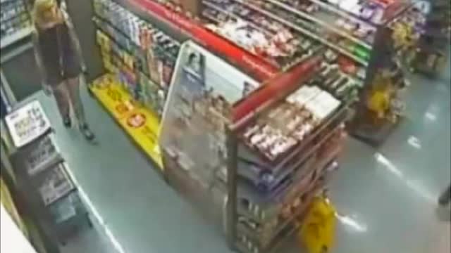 Drugged up tranny attacks with an axe