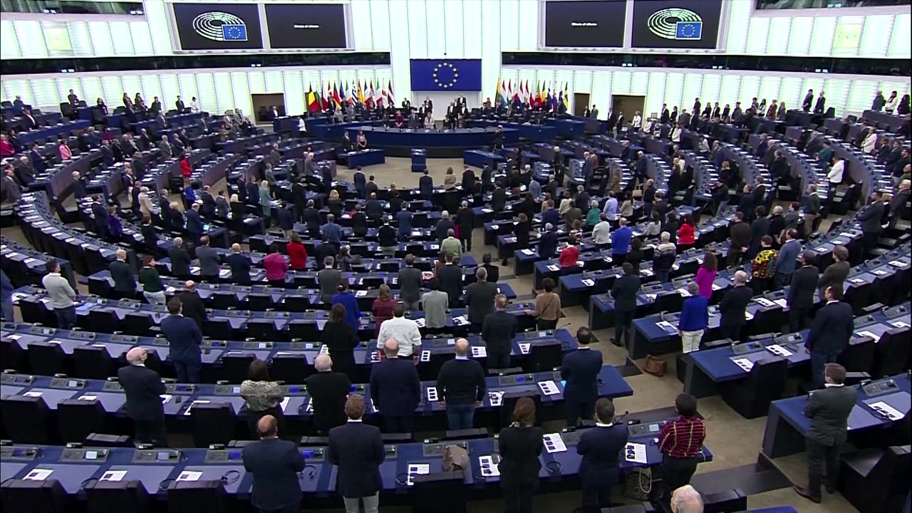 EU lawmakers observe minute of silence for quake