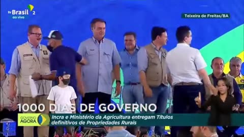 RELEMBRE!!! BOLSONARO INAUGURA ESTAÇÃO CIDADANIA NA BAHIA