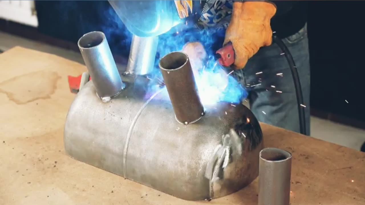 How to Make a BBQ Oven with a Gas Canister