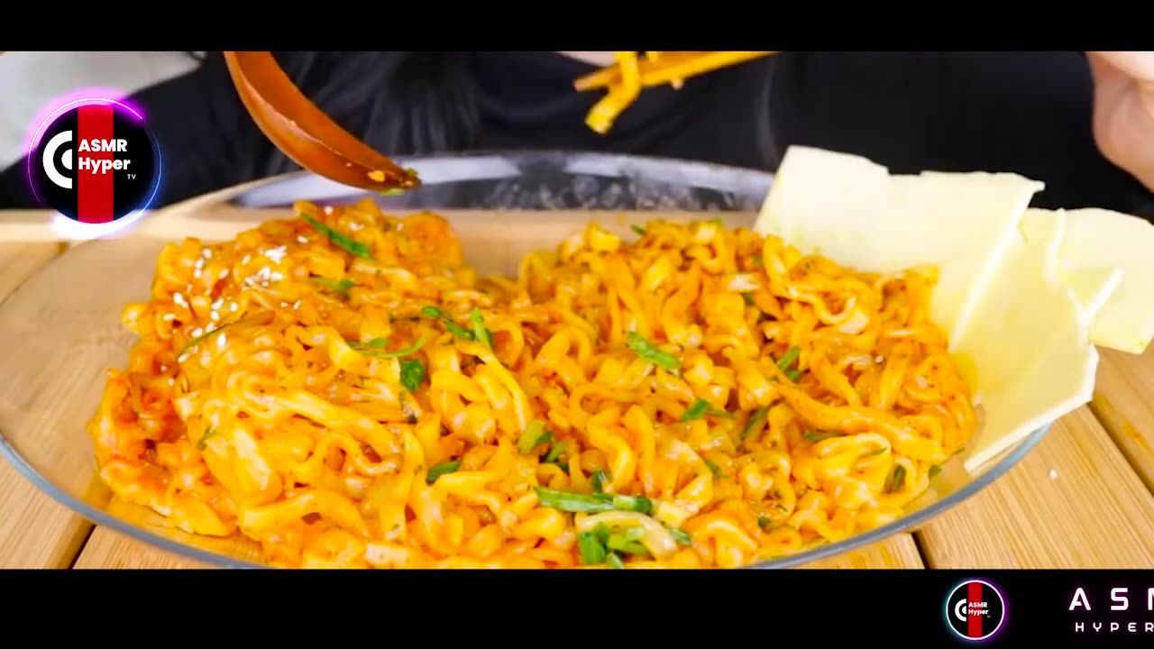 ASMR MUKBANG | SPECIAL NOODLES | SPICY RAMYUN EATING SOUND |