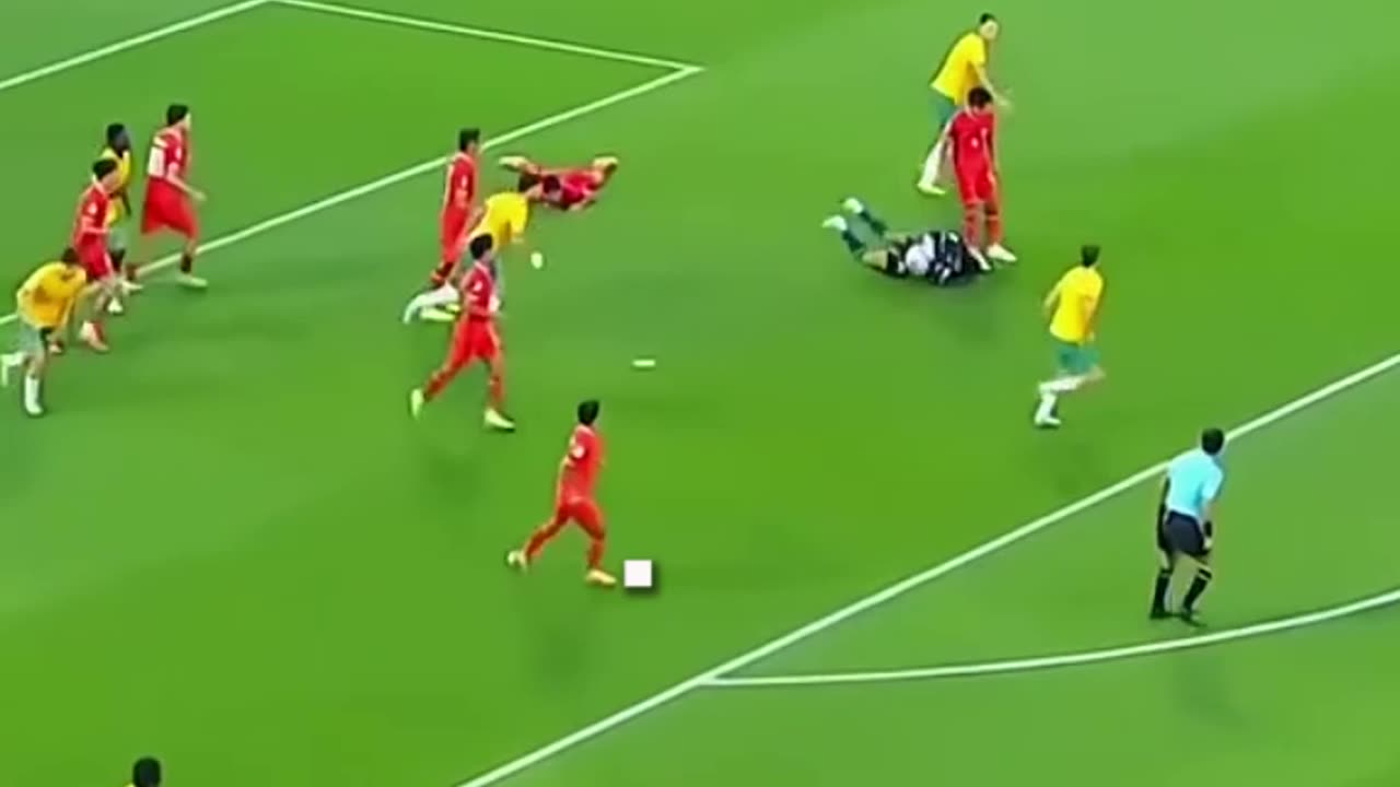 Indonesian goalkeeper's best action part 2