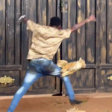 Bande ka peshab Nikal gaya