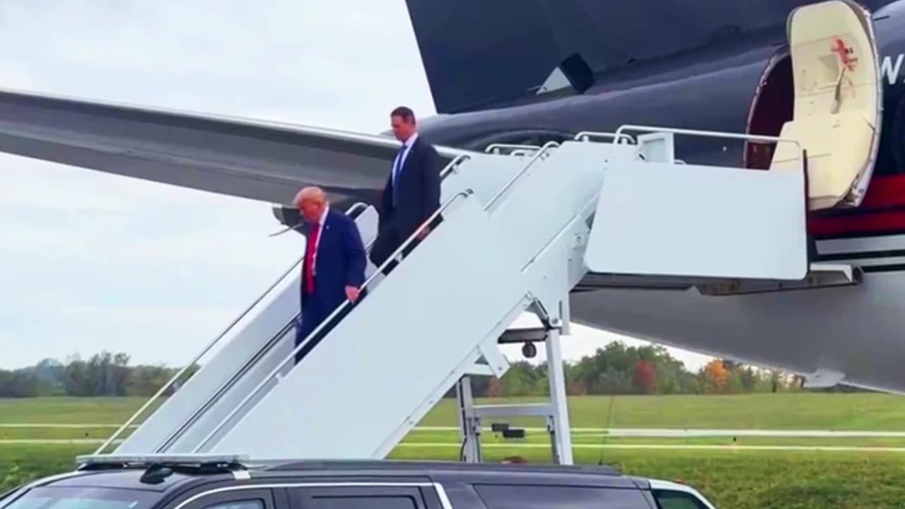 THE BOSS IS HERE!!!😎🇺🇸🥳