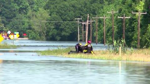 Floods hit parts of southeast Texas
