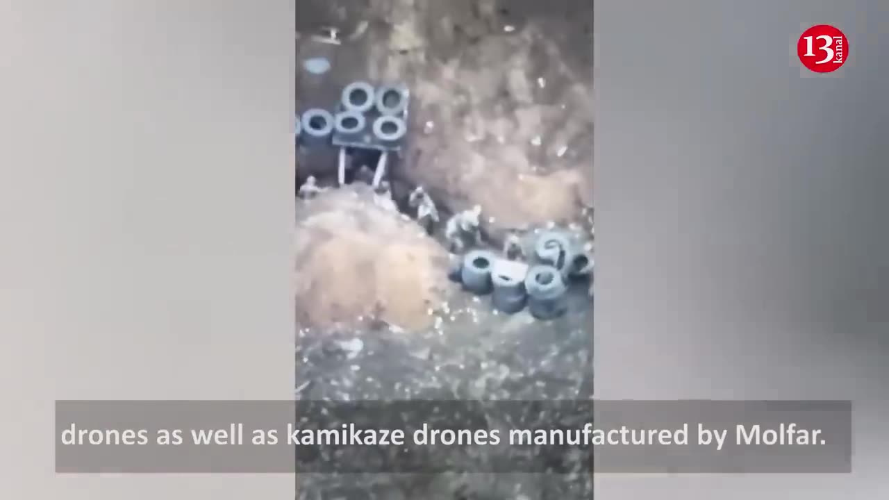 "18 insects, they’ll all disappear now” - Russians gathered in trench TARGETED by kamikaze drones