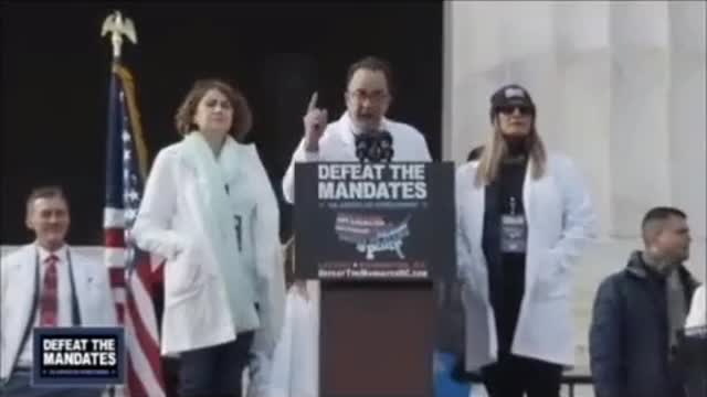 17,000 Doctors Demand Mandates be Lifted