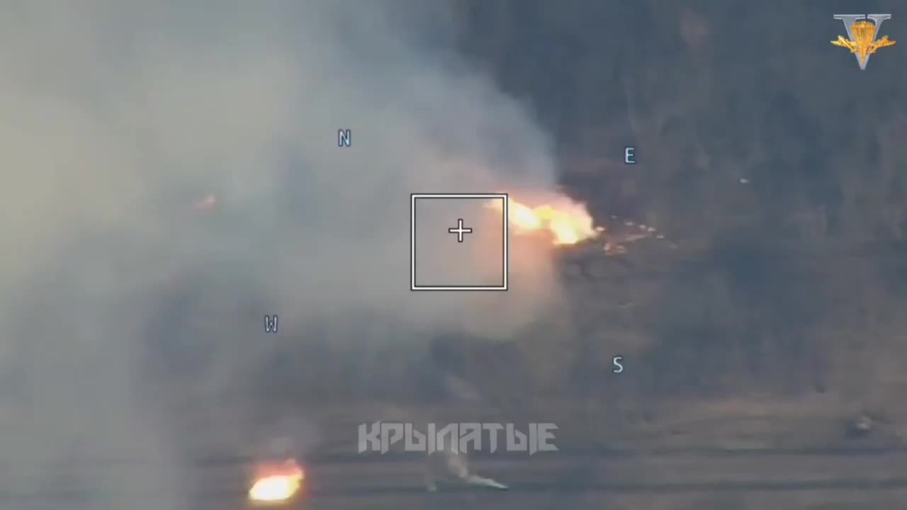 Russian Paratroopers destroying a 155-mm M777 howitzer in the Kremennaya Area