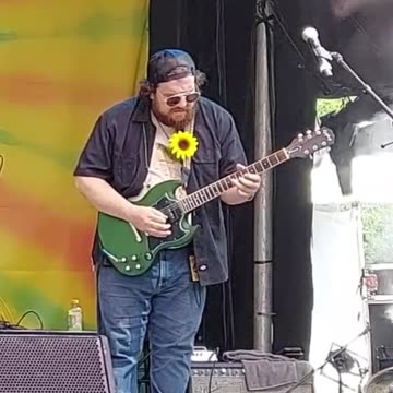 Peter Brazeal (Hedonistas) - LIVE @ 420Fest (Short 3)