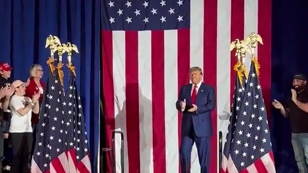 The legendary Donald Trump Entrance!