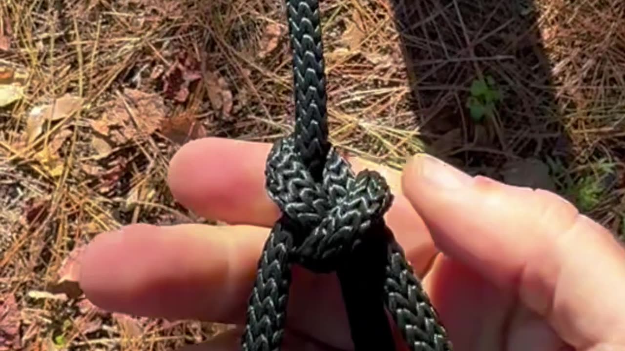 One-handed BOWLINE KNOT