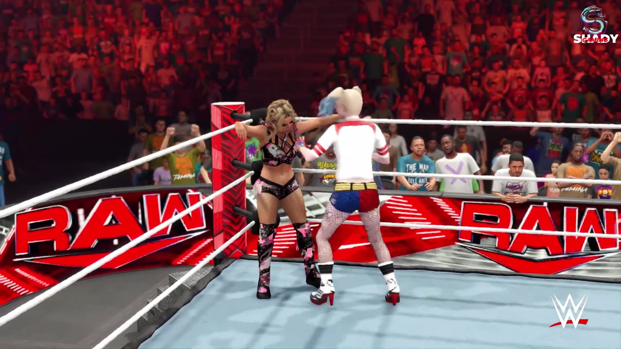 Blissful Insanity Alexa Bliss Battles Harley Quinn 😯