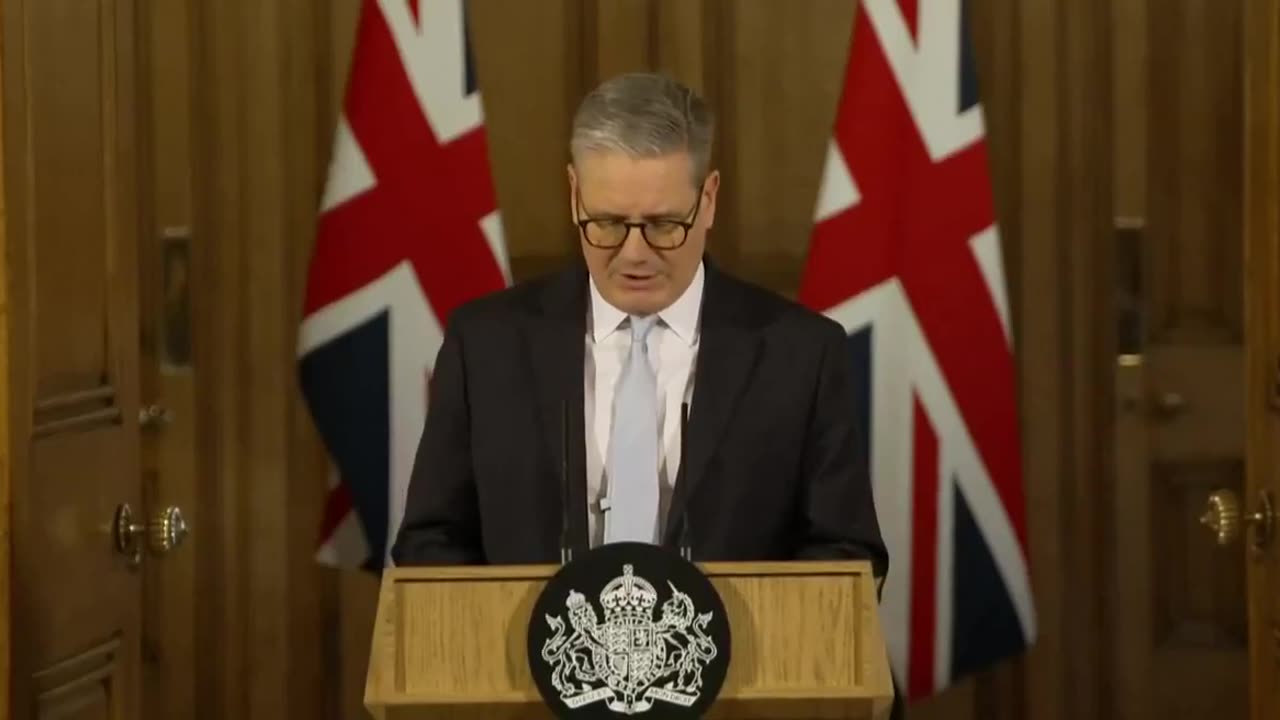 UK : The UK dictator admitted that the mass is all intentional