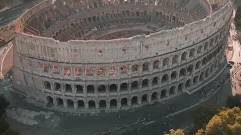 The Colosseum is over 1,900 years old, and it only took 8 years to build it. 🏛️