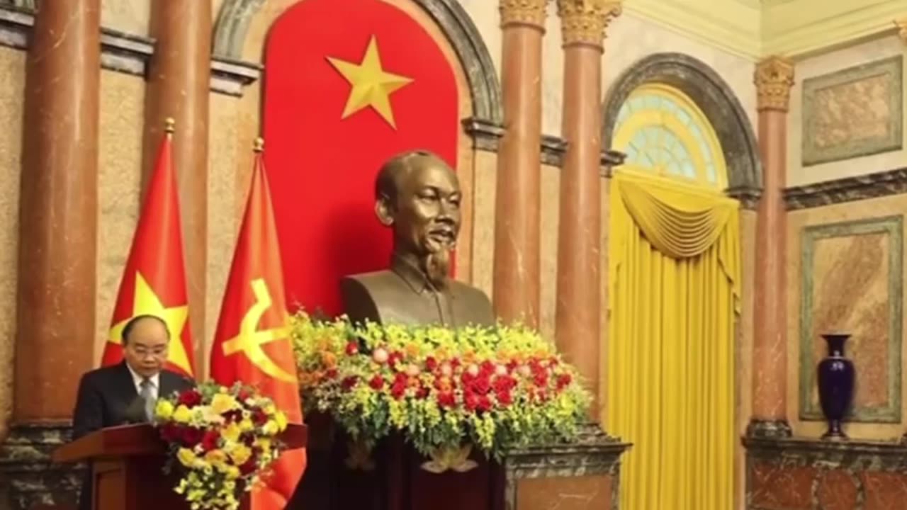 Nguyễn Xuân Phúc.