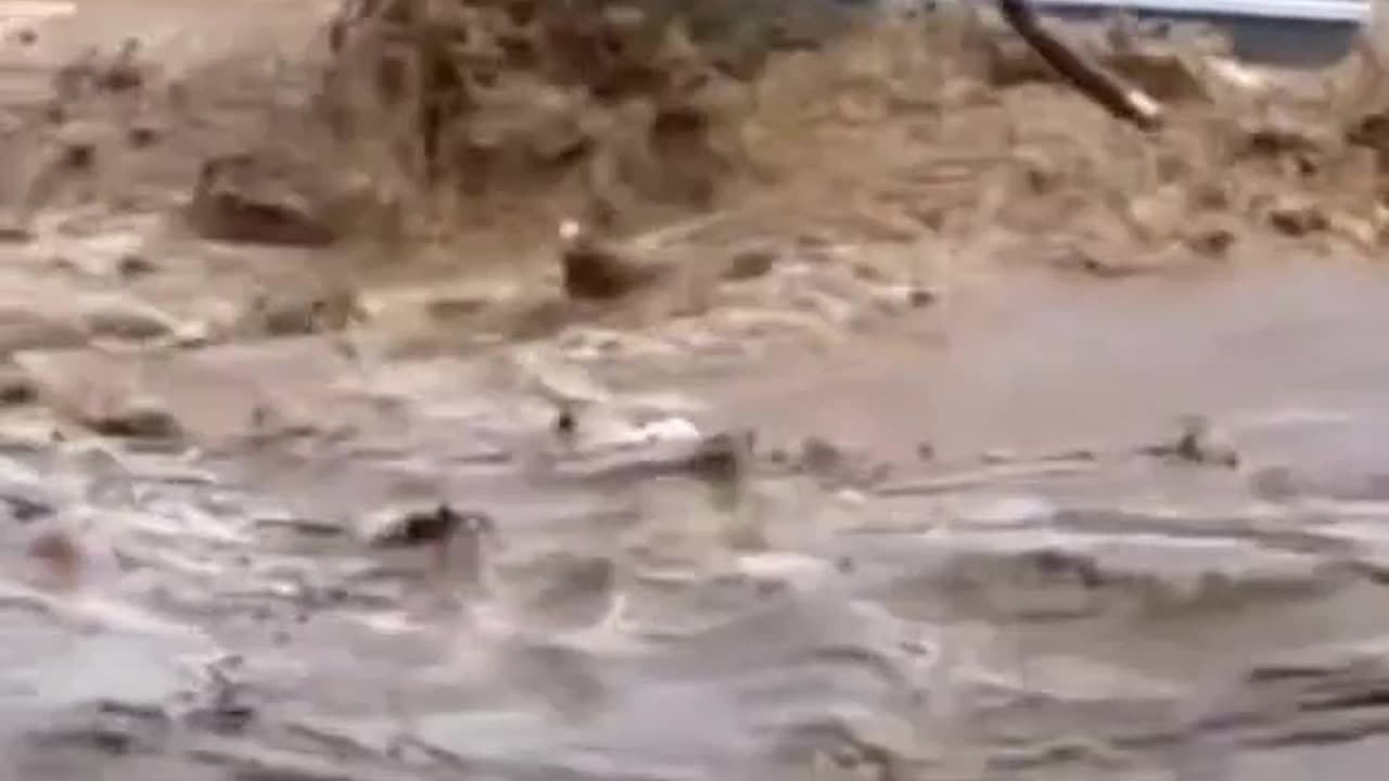 Coffin going down the river in Tennessee