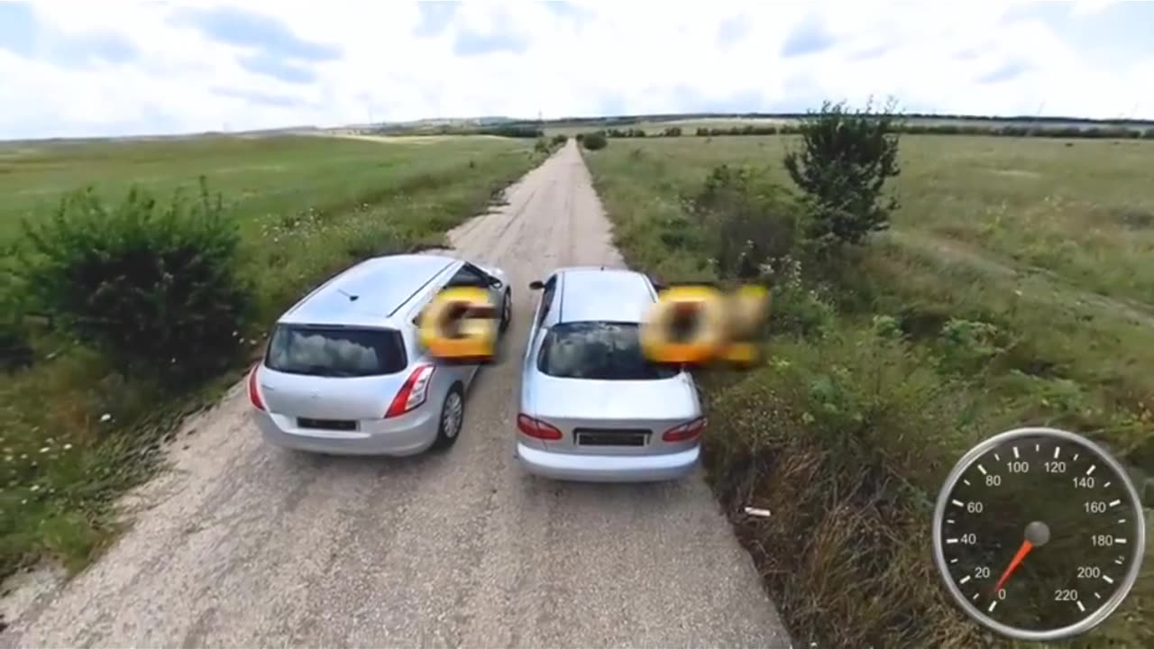CAR मे WOODEN TYRESको लगाके देखे क्या हुआ