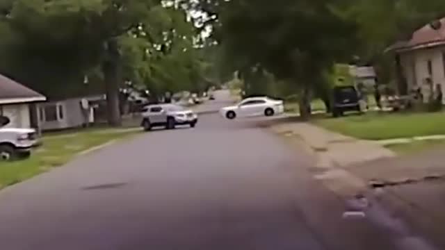 Corvette tries to outrun cops