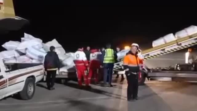 Hundreds injured as deadly earthquake strikes northwest Iran