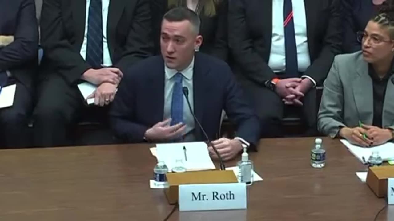 Byron Donald's fact-checks entire Twitter cabal to their faces