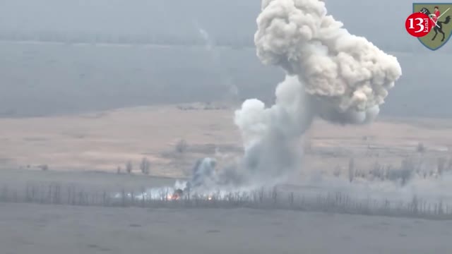 "Putin's tanks engulfed in flames" - column of attacking Russian tanks hit by artillery fire