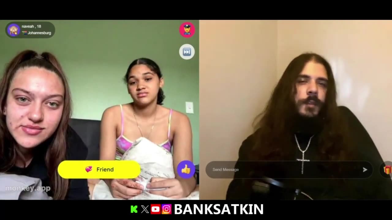 Banks Chilling on MonkeyApp with NateBofa & GuapBoy