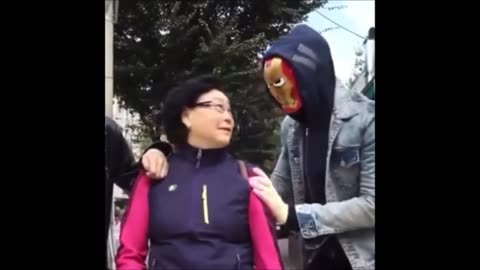 Asian Woman's Hillarious Reaction to Masked Jogger 👹🎭👺🤴🏿