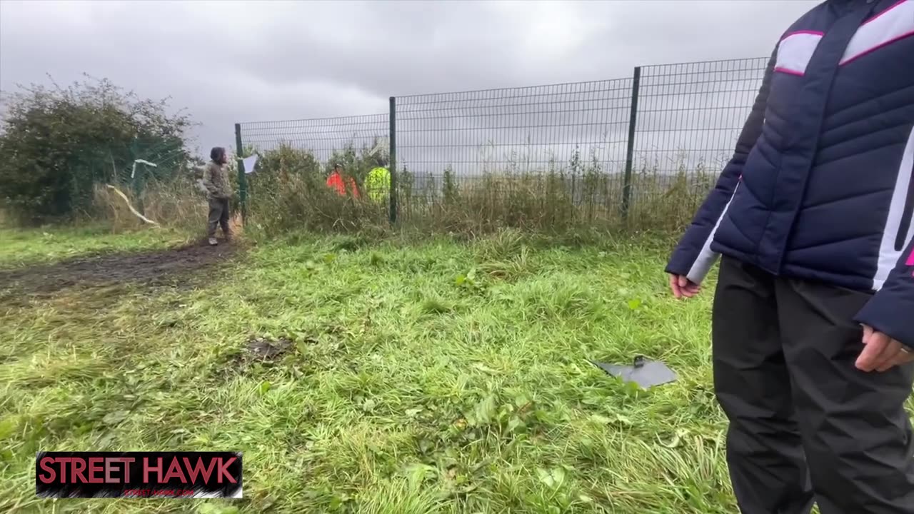 Halifax dog trapped in the Mixenden Cave - from the live feed (1st October 2024)