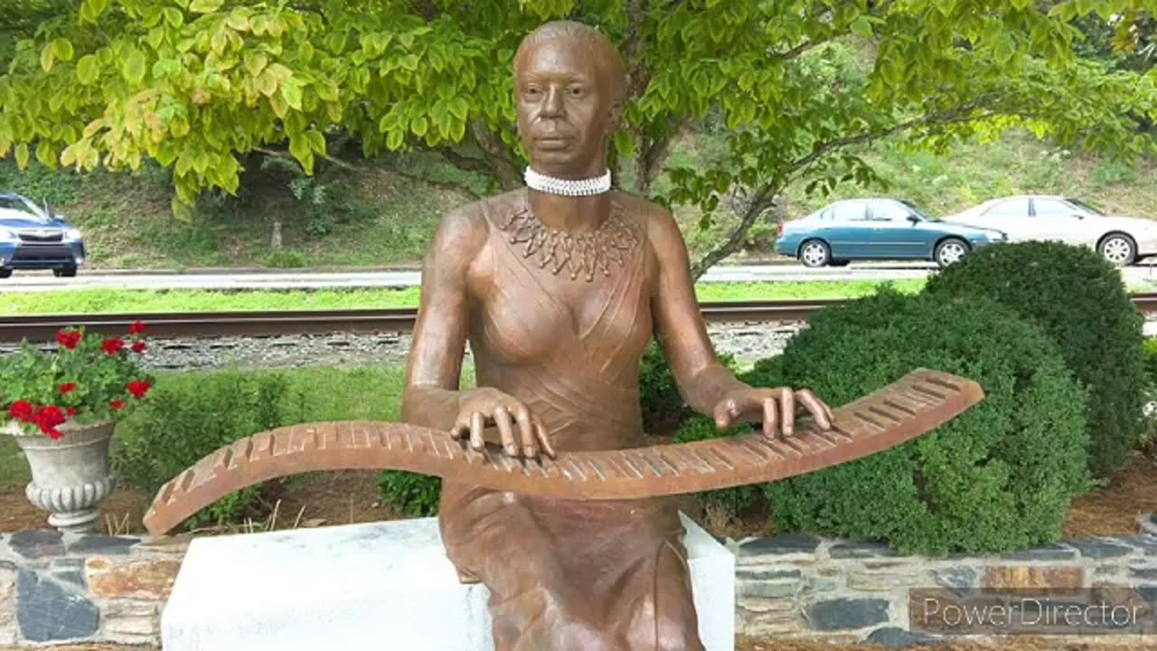 Nina simone plaza