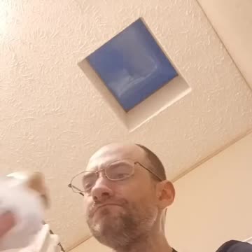 Rockydennis Presents "Taking a Dump : IG" Eating a Chicken Sandwich (for Free)