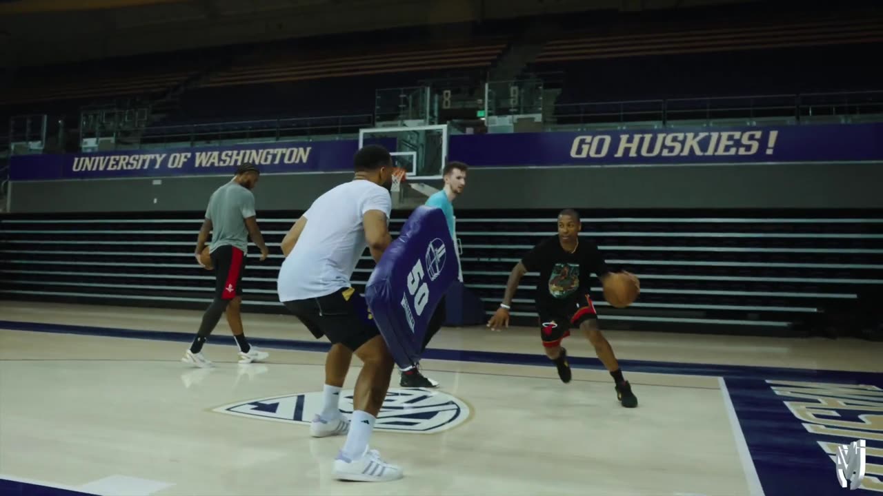 WHAT A NBA PLAYER S WORKOUT LOOKS LIKE! Isaiah Thomas Private Offseason Workout