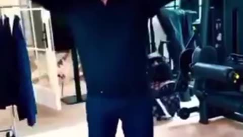 Sylvester Stallone’s lovely dance🥰🥰