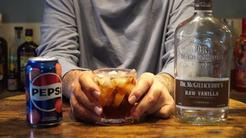 Dr McGillicuddy's Raw Vanilla Liqueur & Pepsi Peach